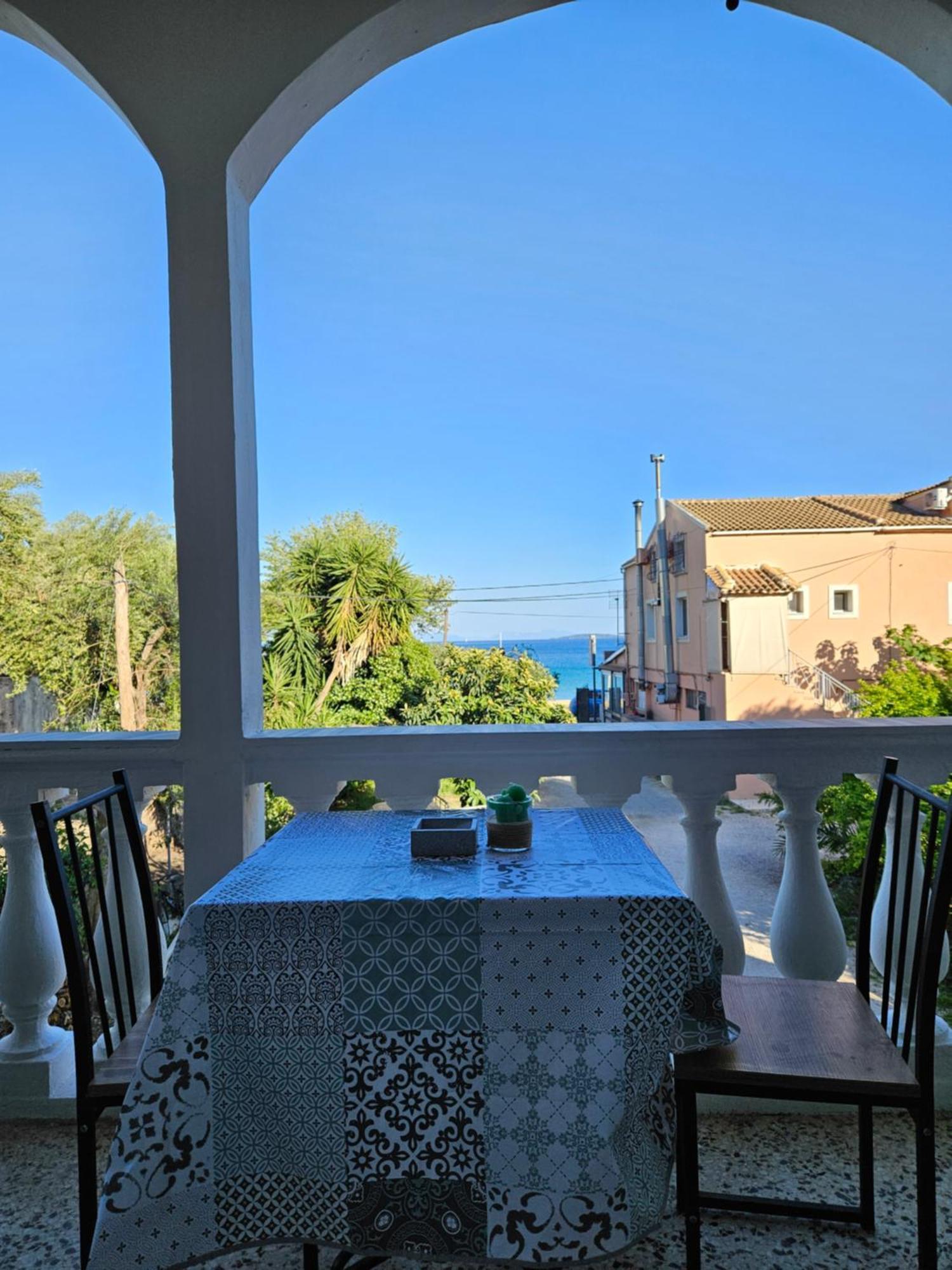 Tramonto Beach Apartment Ypsos Exterior photo